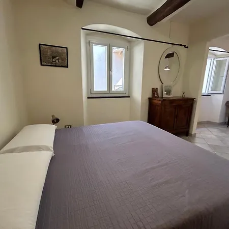 Santa Chiara Loft Apartment